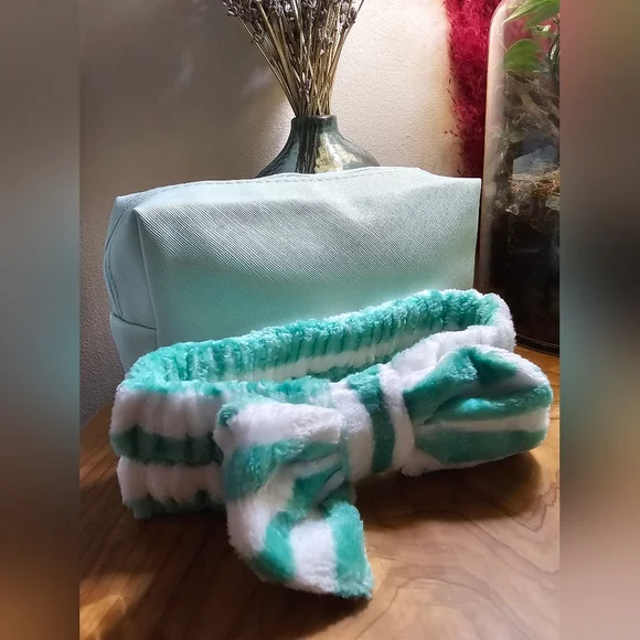 Large Self-Care Bundle - Picture 7 of 15